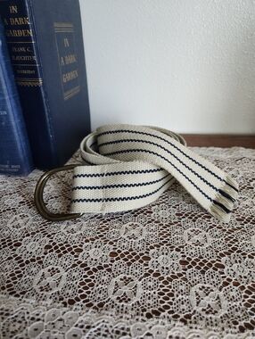 Striped Canvas D-Ring Belt in Cream and Navy